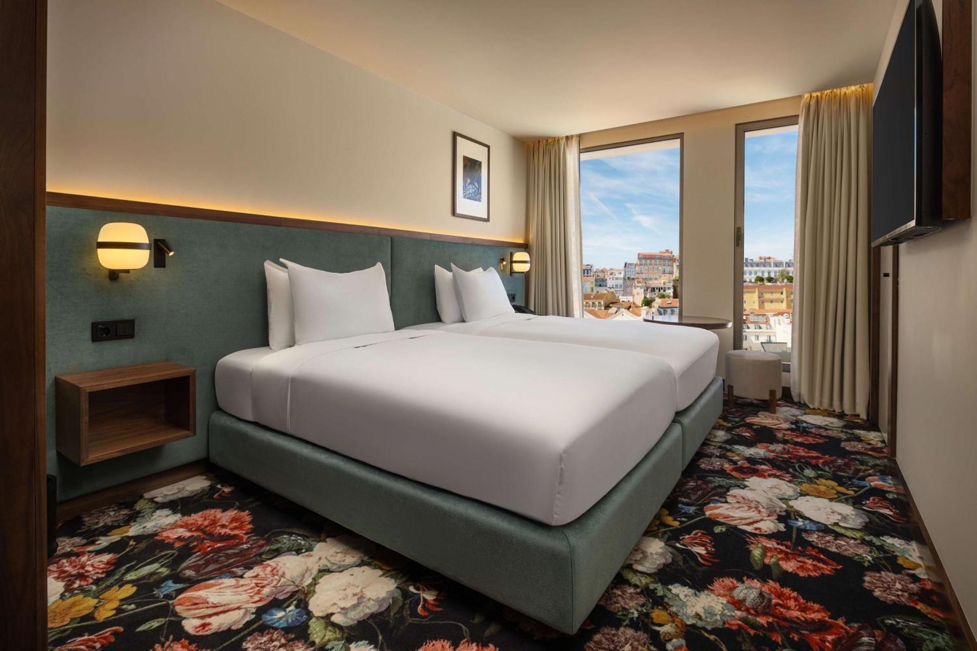Duo Hotel Lisbon, Curio Collection By Hilton Exterior foto