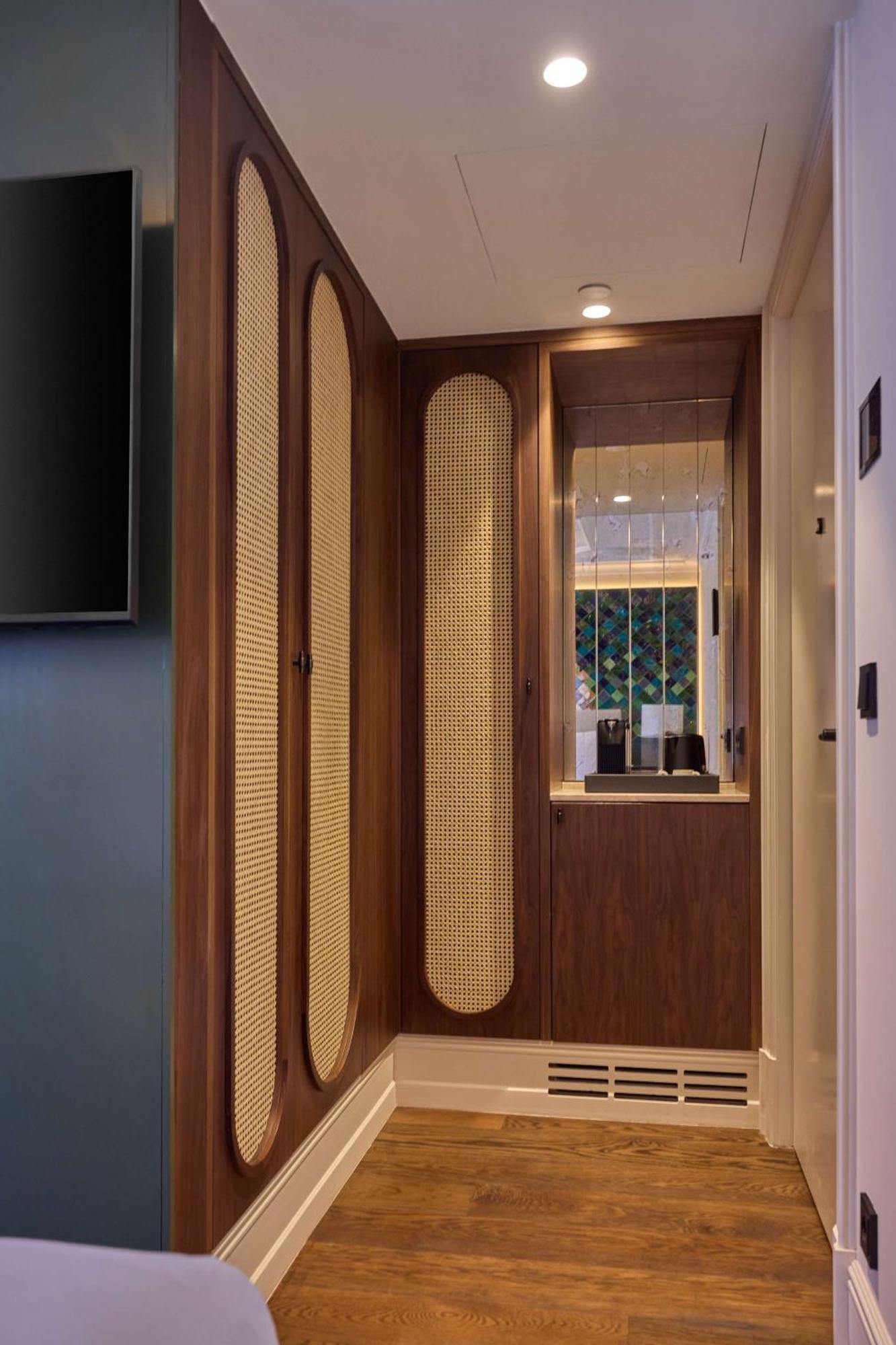 Duo Hotel Lisbon, Curio Collection By Hilton Exterior foto